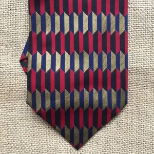 Mulberry Thai Silks Hand Sewn Geometric Silk Tie